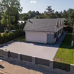 Vakantiehuis Natura - Caloroczne Drewniane, Rowery, Hulajnogi, E-foil, Balie Z Hydromasazem, Sprzet Do Polawiania Bursztynu