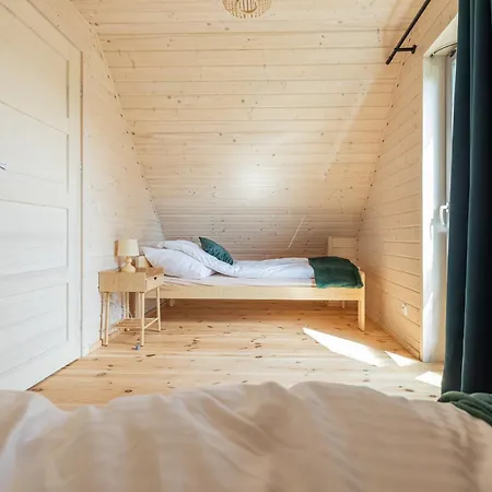 Dom wakacyjny Natura - Całoroczne Drewniane Jantar