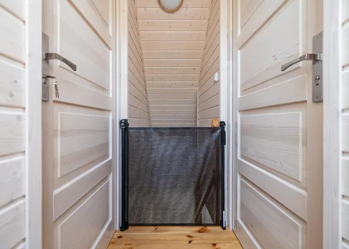 Natura - Caloroczne Drewniane, Rowery, Hulajnogi, E-foil, Balie Z Hydromasazem, Sprzet Do Polawiania Bursztynu