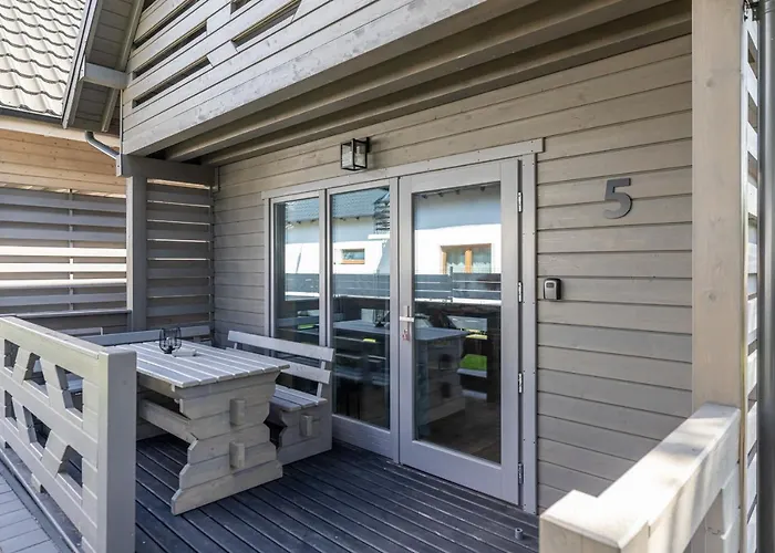 Natura - Caloroczne Drewniane, Rowery, Hulajnogi, E-foil, Balie Z Hydromasazem, Sprzet Do Polawiania Bursztynu 度假居 詹塔尔