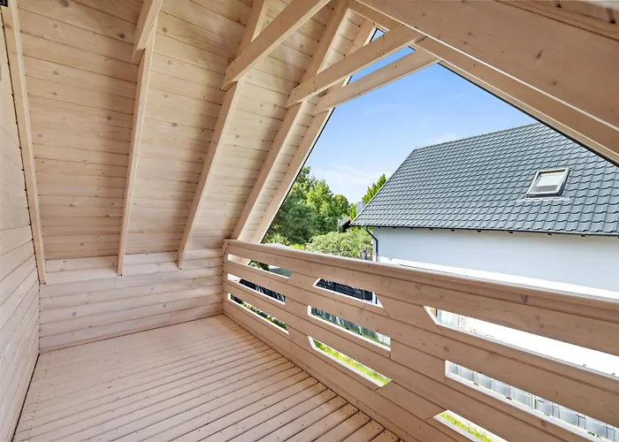 Natura - Caloroczne Drewniane, Rowery, Hulajnogi, E-foil, Balie Z Hydromasazem, Sprzet Do Polawiania Bursztynu