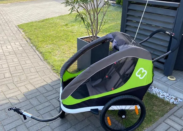 Natura - Caloroczne Drewniane, Rowery, Hulajnogi, E-foil, Balie Z Hydromasazem, Sprzet Do Polawiania Bursztynu 度假居 *